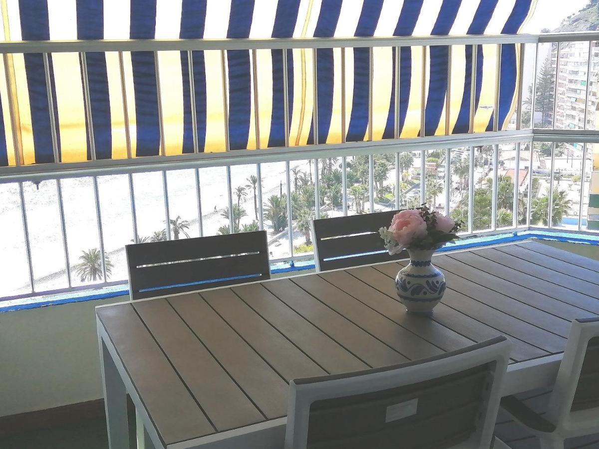 Bonito piso en primera línea de playa Almuñécar Exterior foto